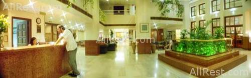 Mayfair Hotel & Apartments 7